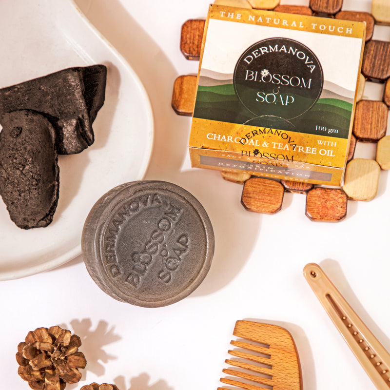 DermaNova Bloosm Soap Charcoal & tea tree oil