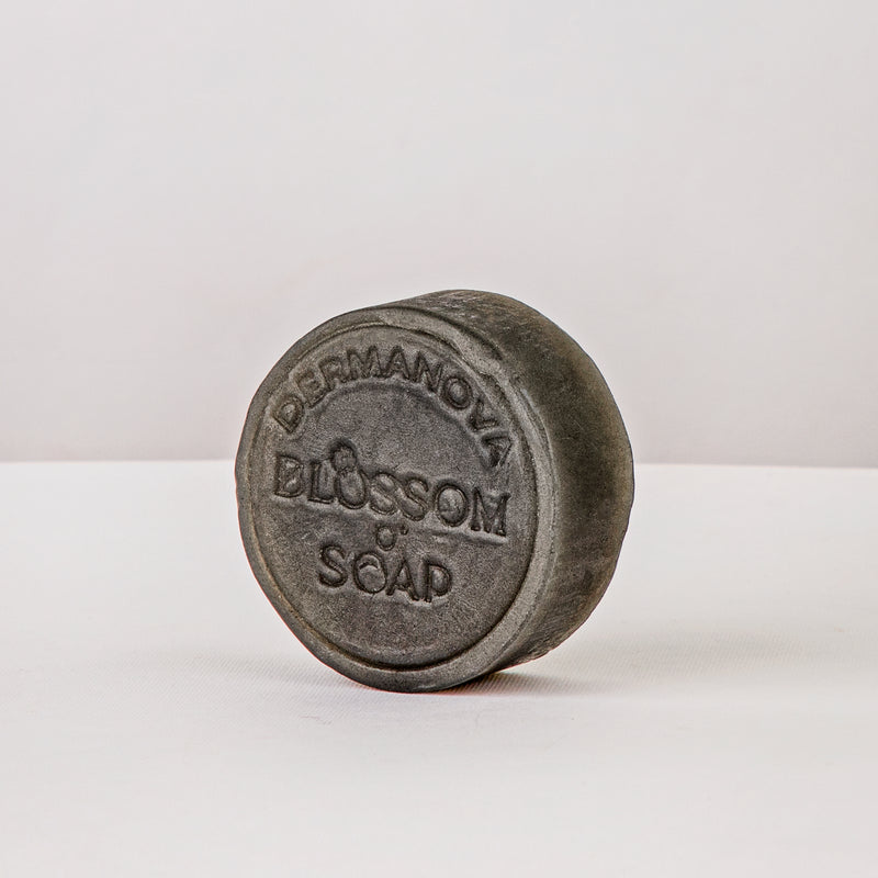 DermaNova Bloosm Soap Charcoal & tea tree oil